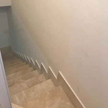 Casa Mia Ad *